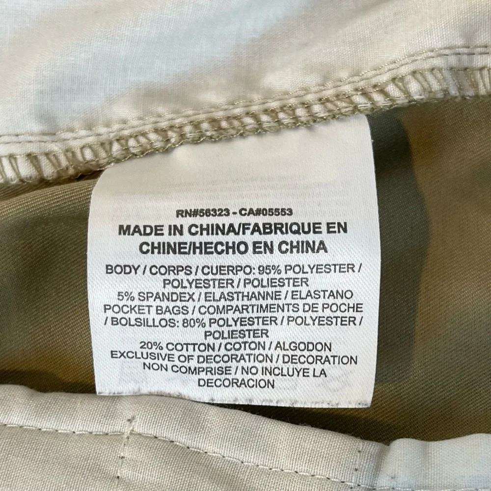 Nike Men's Tan-Beige Dri Fit Golf‎ Shorts size 40 Standard Fit